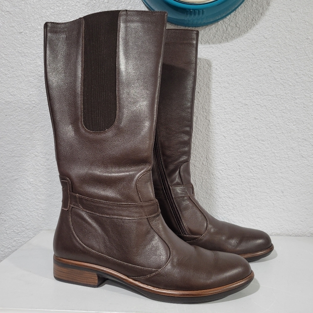 New! Naot Viento Boot Size 9